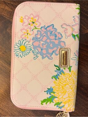 Lilly Pulitzer Travel Wallet